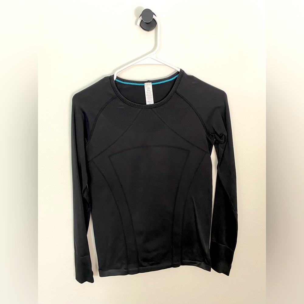 Ivivva Black Long Sleeve Top